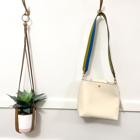 NWT Tory Burch Emerson Color Block Bucket Bag Ivory Blue Green - Picture 1 of 10
